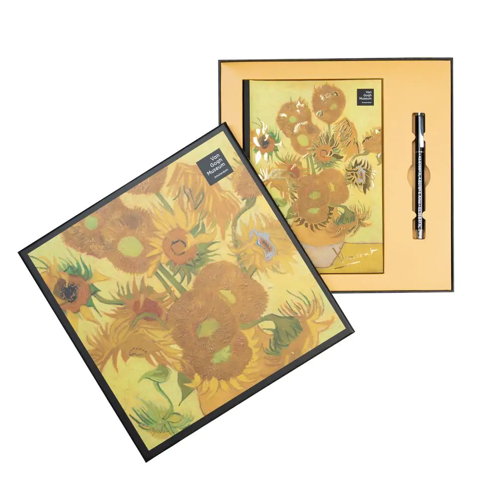Van Gogh Museum A5 premium notebook + pen set product photo