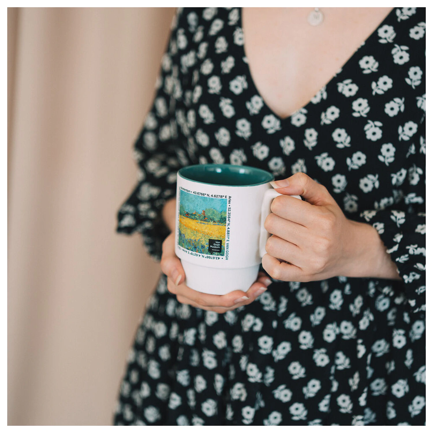 Van Gogh Museum mug 350ml product photo