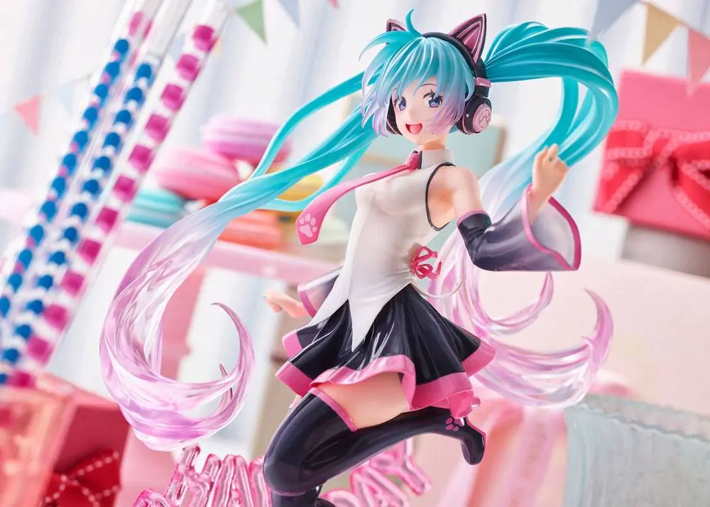 Vocaloid AMP PVC Statue Hatsune Miku Birthday 2021 Happy Cat ver. 23 cm product photo