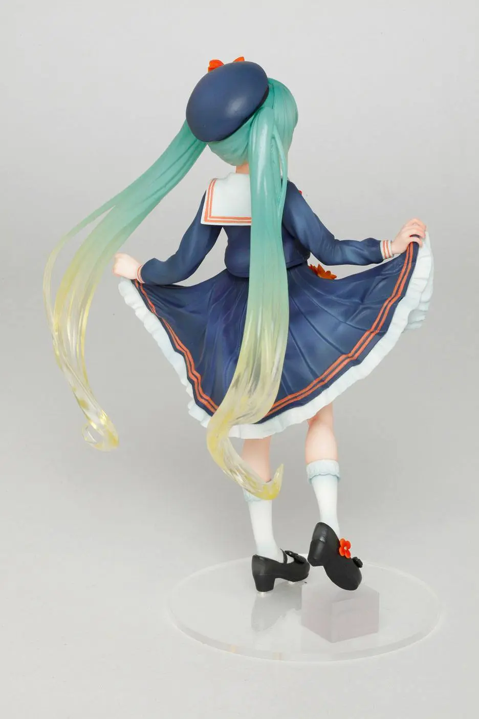 Vocaloid PVC Statue Hatsune Miku 3rd Season Autumn Ver. (re-sales) 18 cm product photo