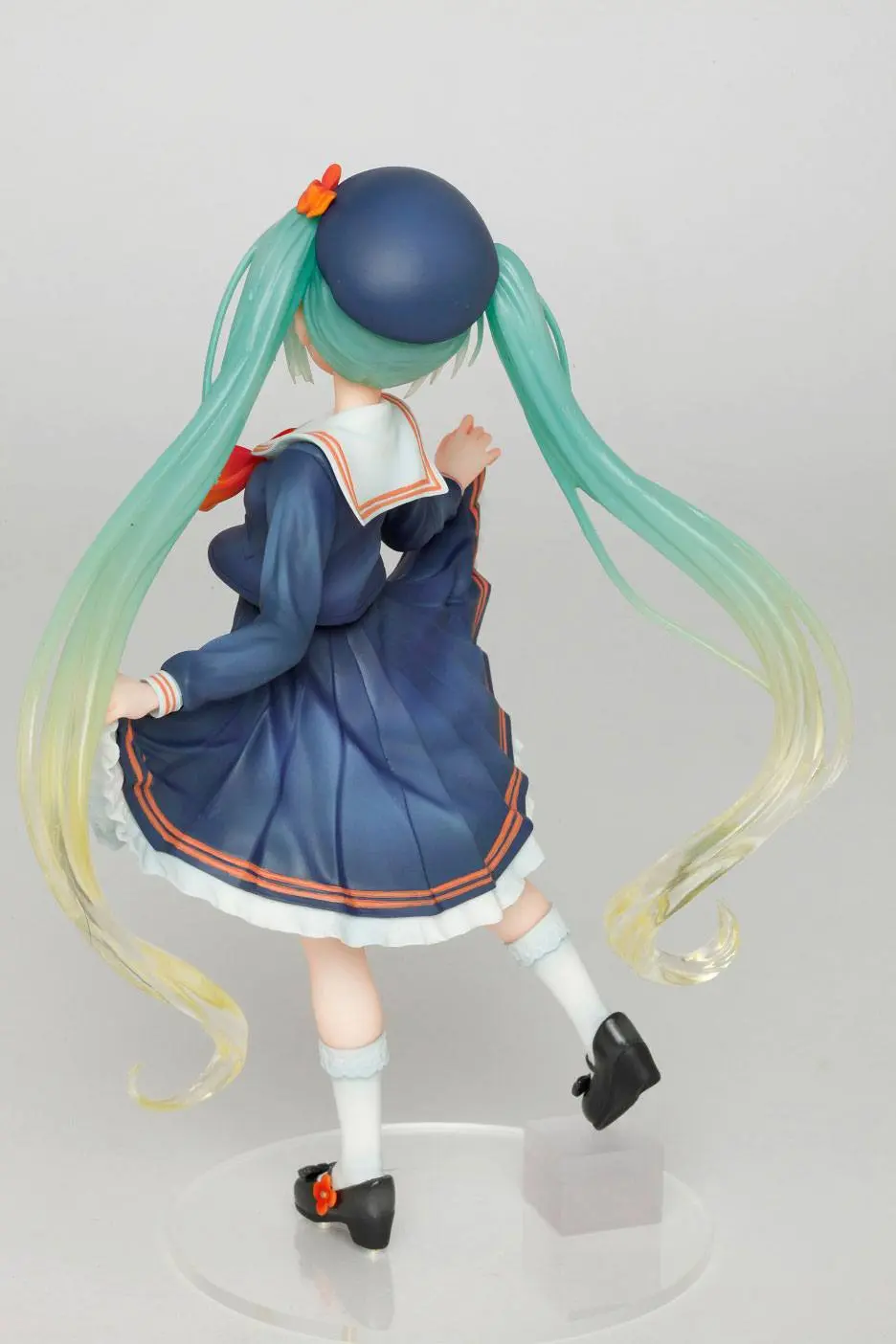 Vocaloid PVC Statue Hatsune Miku 3rd Season Autumn Ver. (re-sales) 18 cm product photo