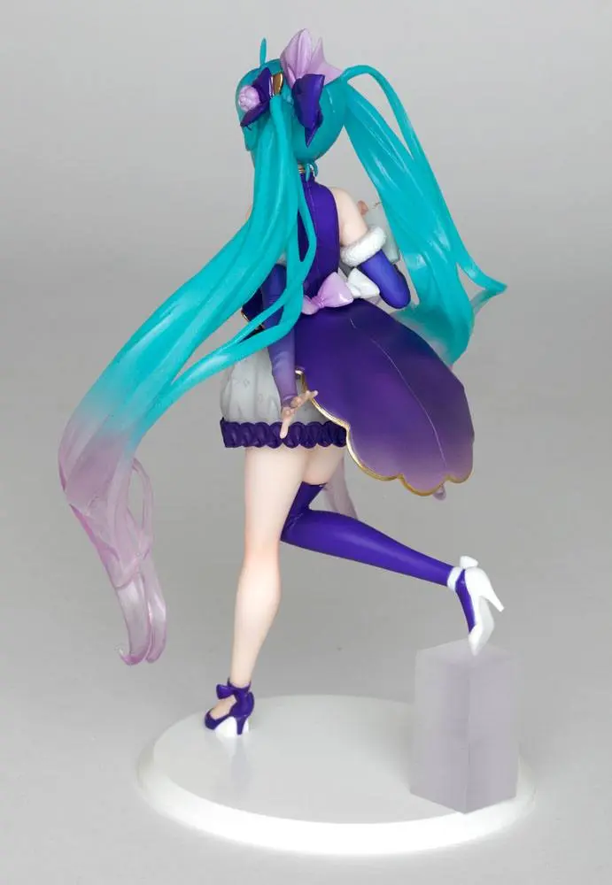 Vocaloid PVC Statue Hatsune Miku 3rd Season Winter Ver. (re-sales) 18 cm product photo