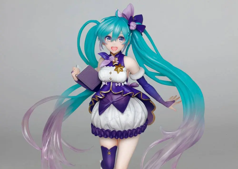 Vocaloid PVC Statue Hatsune Miku 3rd Season Winter Ver. (re-sales) 18 cm product photo