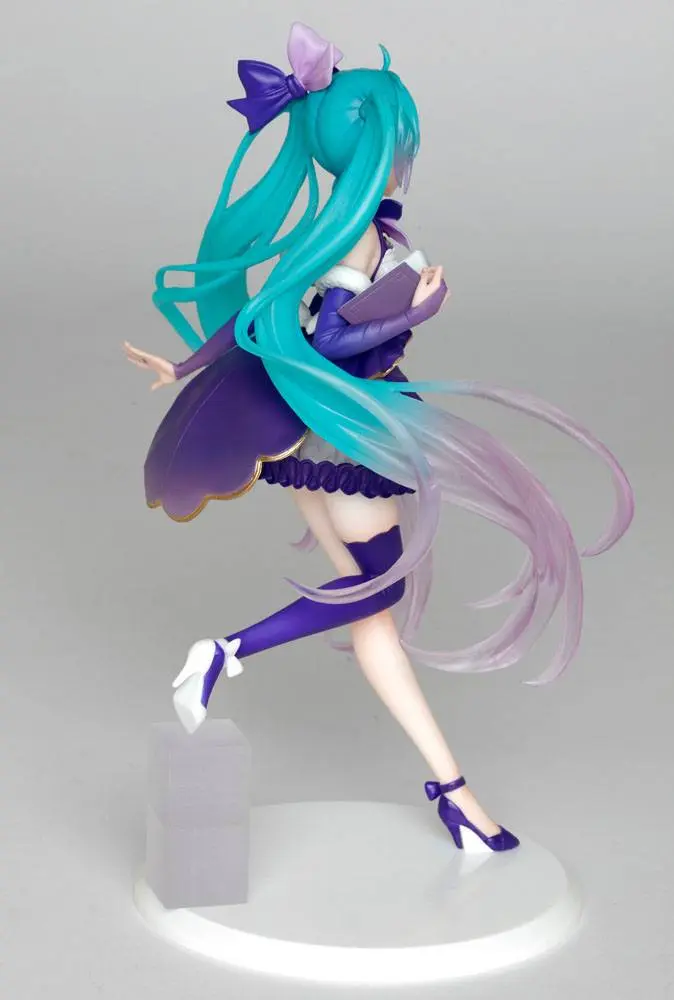 Vocaloid PVC Statue Hatsune Miku 3rd Season Winter Ver. (re-sales) 18 cm product photo