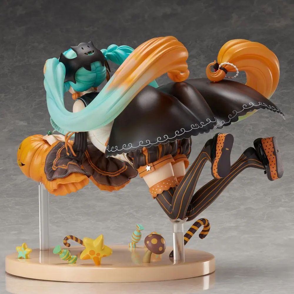 Vocaloid PVC Statue Hatsune Miku Trick or Miku 17 cm product photo