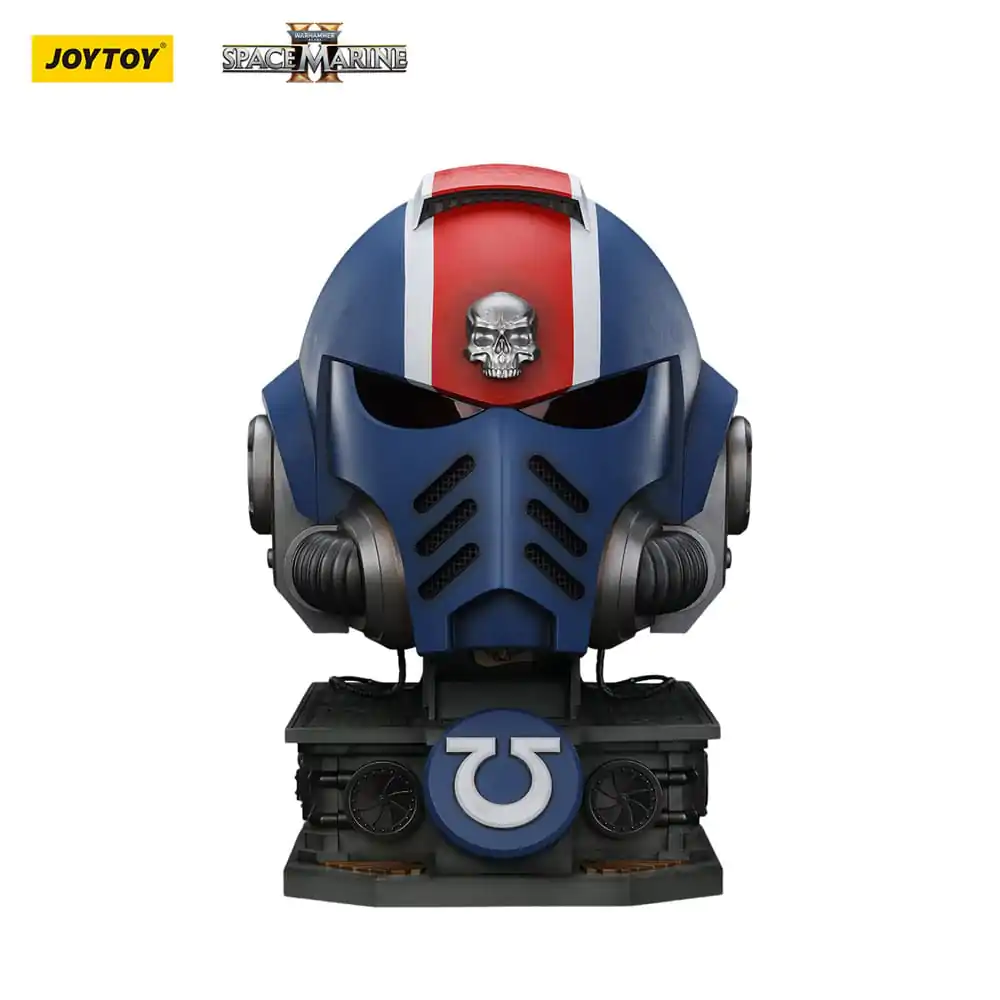 Warhammer 40,000: Space Marine 2 Replica Ultramarines Lieutenant Titus helmet with Display Stand 44 cm  product photo