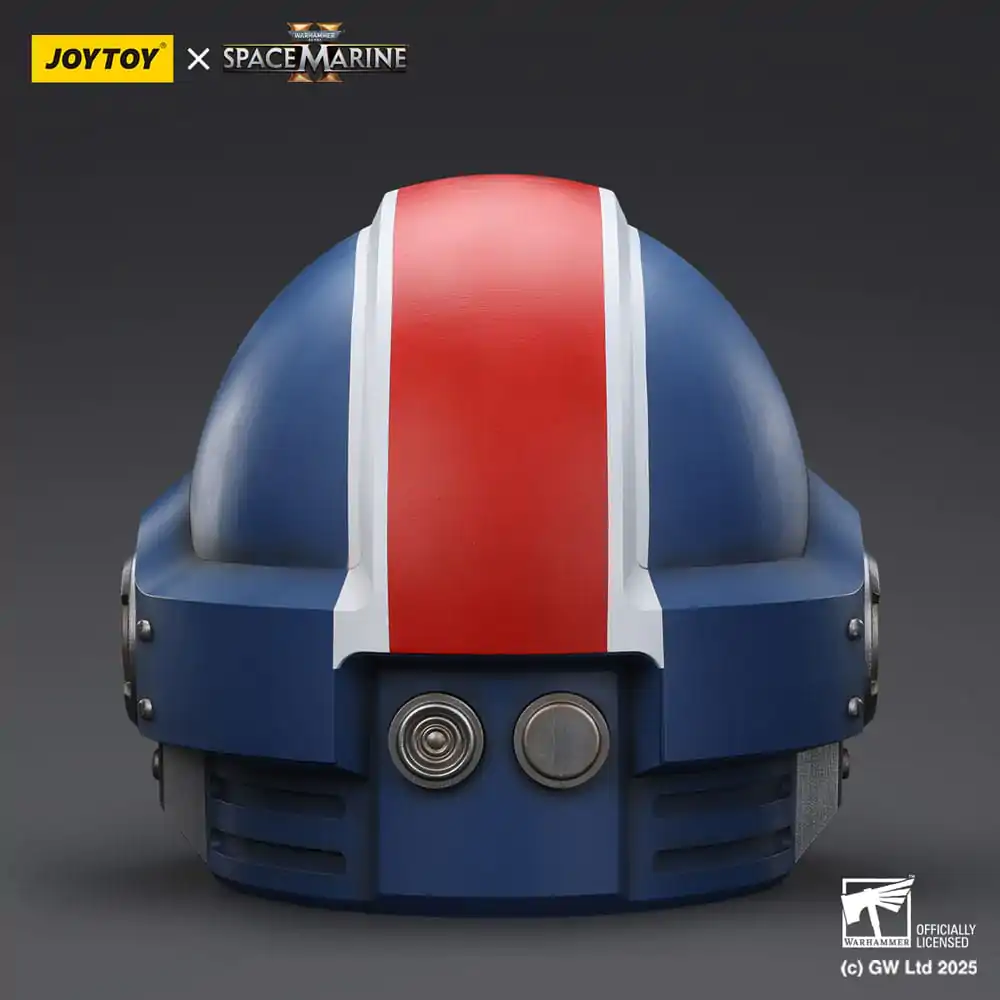 Warhammer 40,000: Space Marine 2 Replica Ultramarines Lieutenant Titus helmet 30 cm  product photo