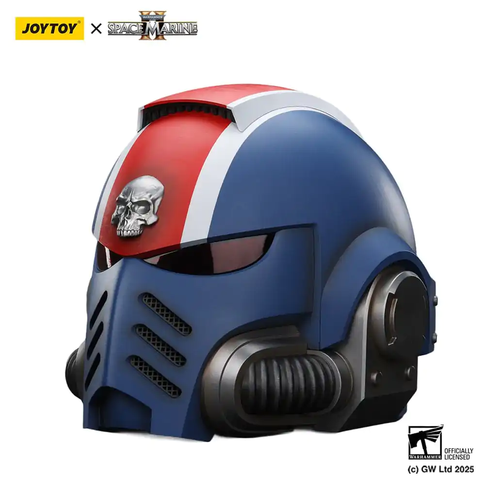 Warhammer 40,000: Space Marine 2 Replica Ultramarines Lieutenant Titus helmet 30 cm  product photo