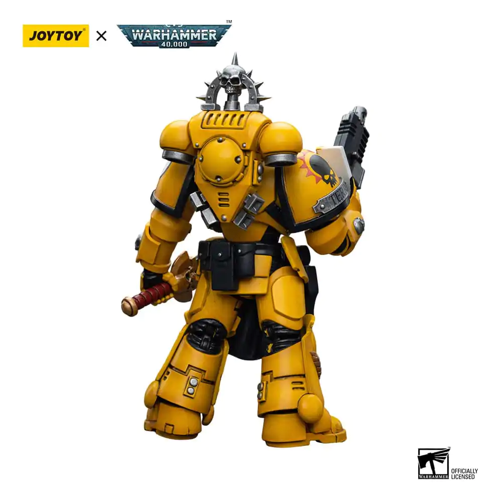 Warhammer 40k Action Figure 1/18 Imperial Fists Lieutenant with Power Sword 12 cm termékfotó