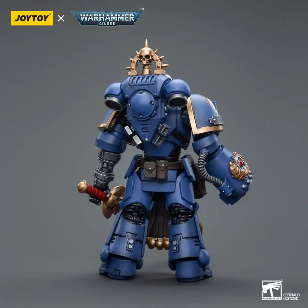 Warhammer 40k Action Figure 1/18 Ultramarines Lieutenant with Power Fist 12 cm product photo
