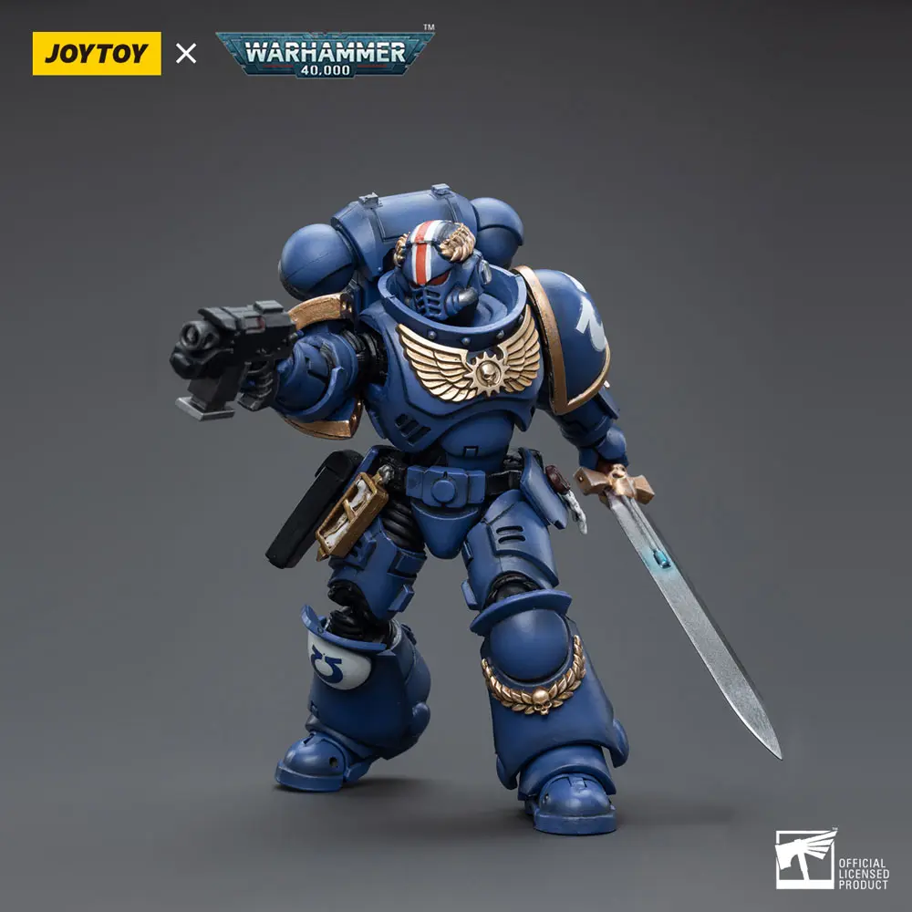 Warhammer 40k Action Figure 1/18 Ultramarines Primaris Lieutenant Argaranthe 12 cm termékfotó