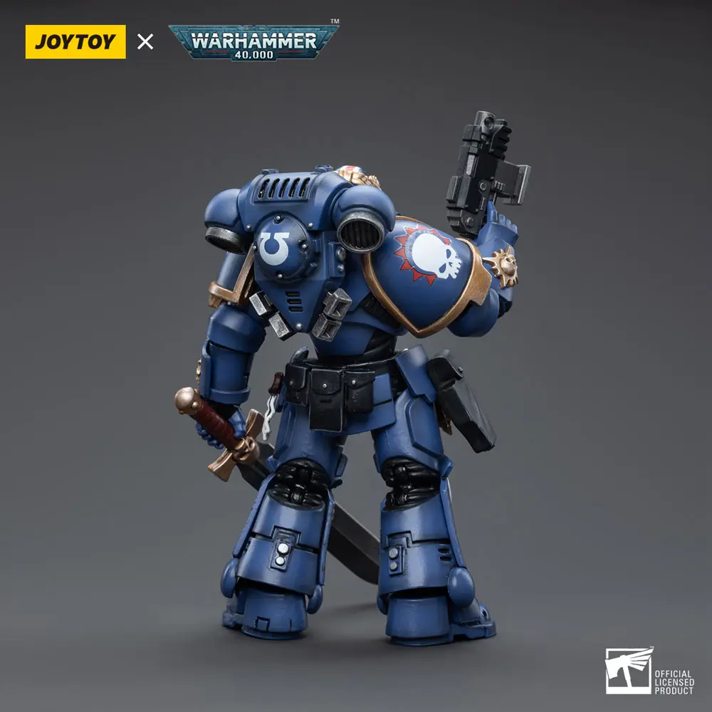 Warhammer 40k Action Figure 1/18 Ultramarines Primaris Lieutenant Argaranthe 12 cm termékfotó