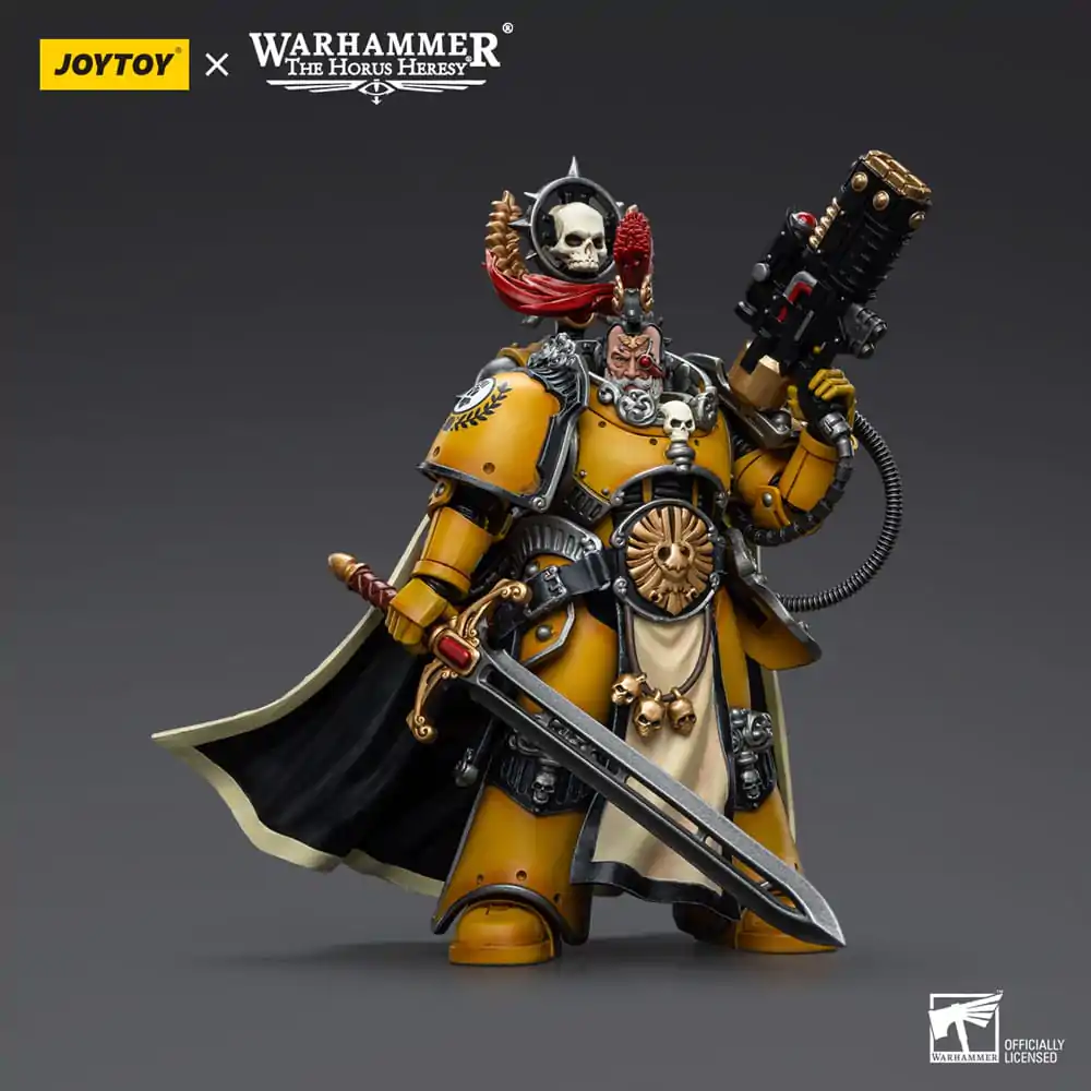 Warhammer The Horus Heresy Action Figure 1/18 Imperial Fists Legion Praetor with Power Sword 12 cm product photo