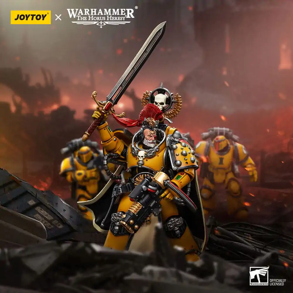 Warhammer The Horus Heresy Action Figure 1/18 Imperial Fists Legion Praetor with Power Sword 12 cm product photo