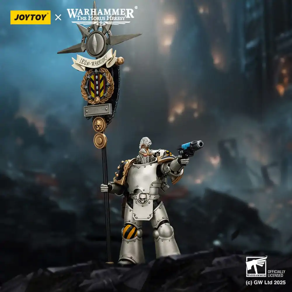 Warhammer The Horus Heresy Action Figure 1/18 lron Warriors Command Squad Chosen with Legion Standard 12 cm product photo