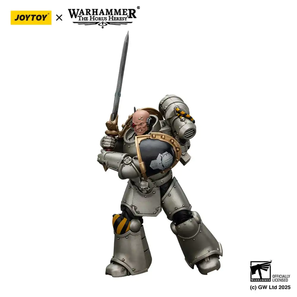 Warhammer The Horus Heresy Action Figure 1/18 lron Warriors Command Squad Chosen with Legion Standard 12 cm product photo