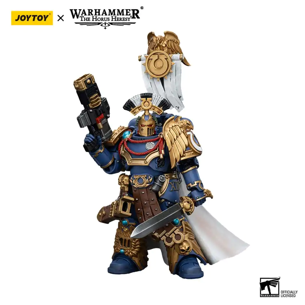 Warhammer The Horus Heresy Action Figure 1/18 Ultramarines Legion Praetor with Power Sword and Volkite Serpenta 12 cm termékfotó