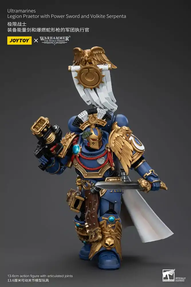 Warhammer The Horus Heresy Action Figure 1/18 Ultramarines Legion Praetor with Power Sword and Volkite Serpenta 12 cm termékfotó