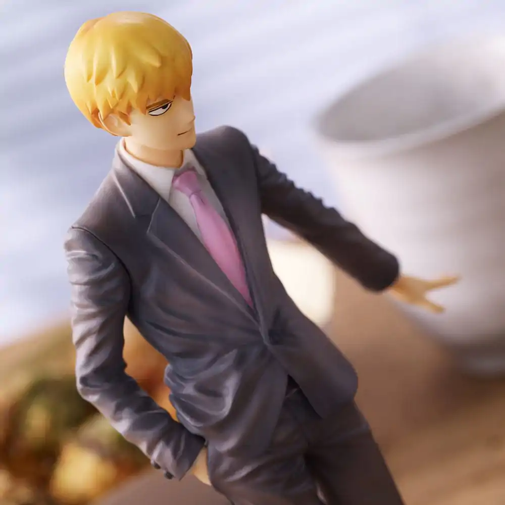 Mob Psycho 100 III Statue PVC Reigen Arataka Resale 24 18 cm product photo
