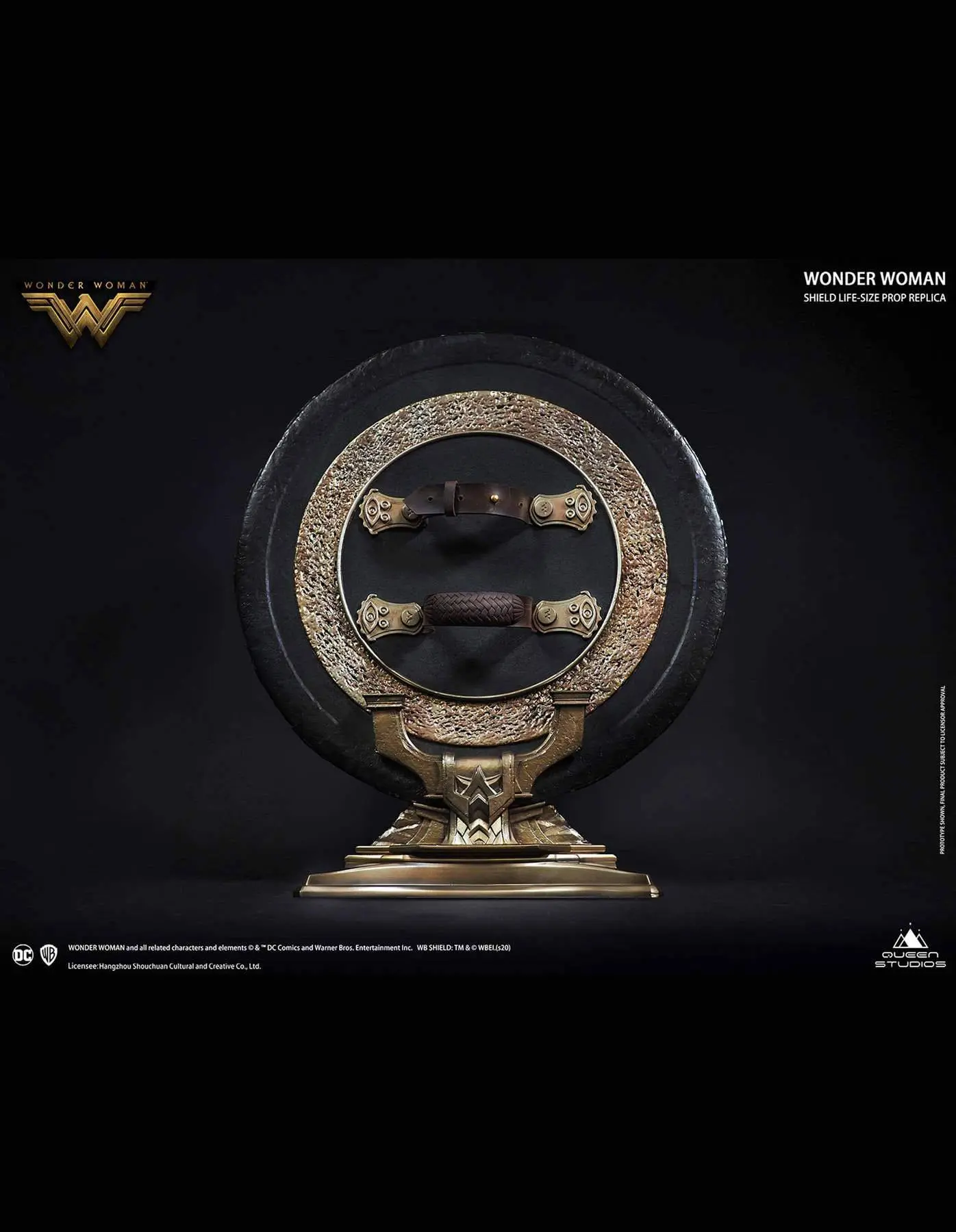 Wonder Woman Life-Size Replica Wonder Woman Shield Regular Edition 58 cm product photo