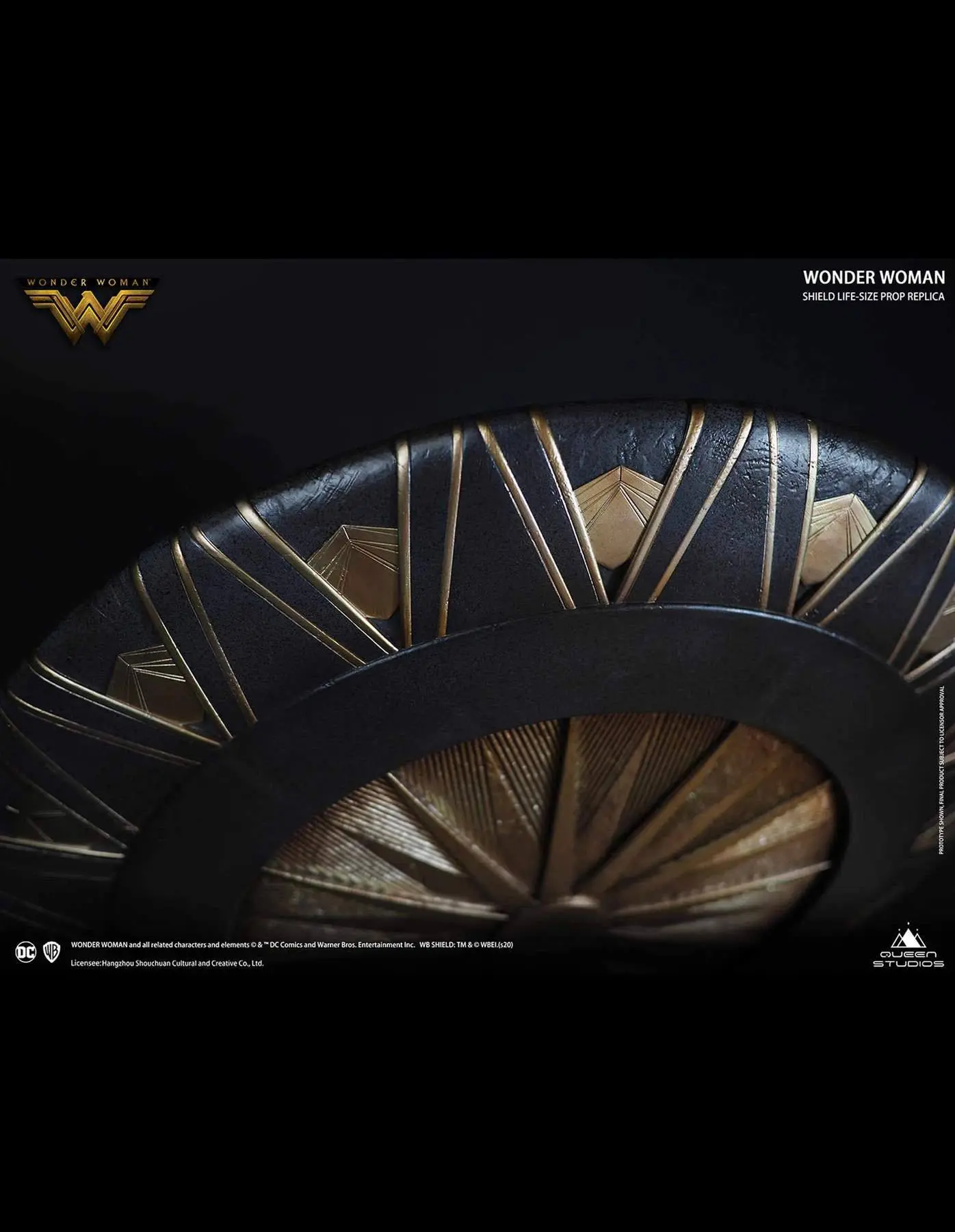 Wonder Woman Life-Size Replica Wonder Woman Shield Regular Edition 58 cm product photo