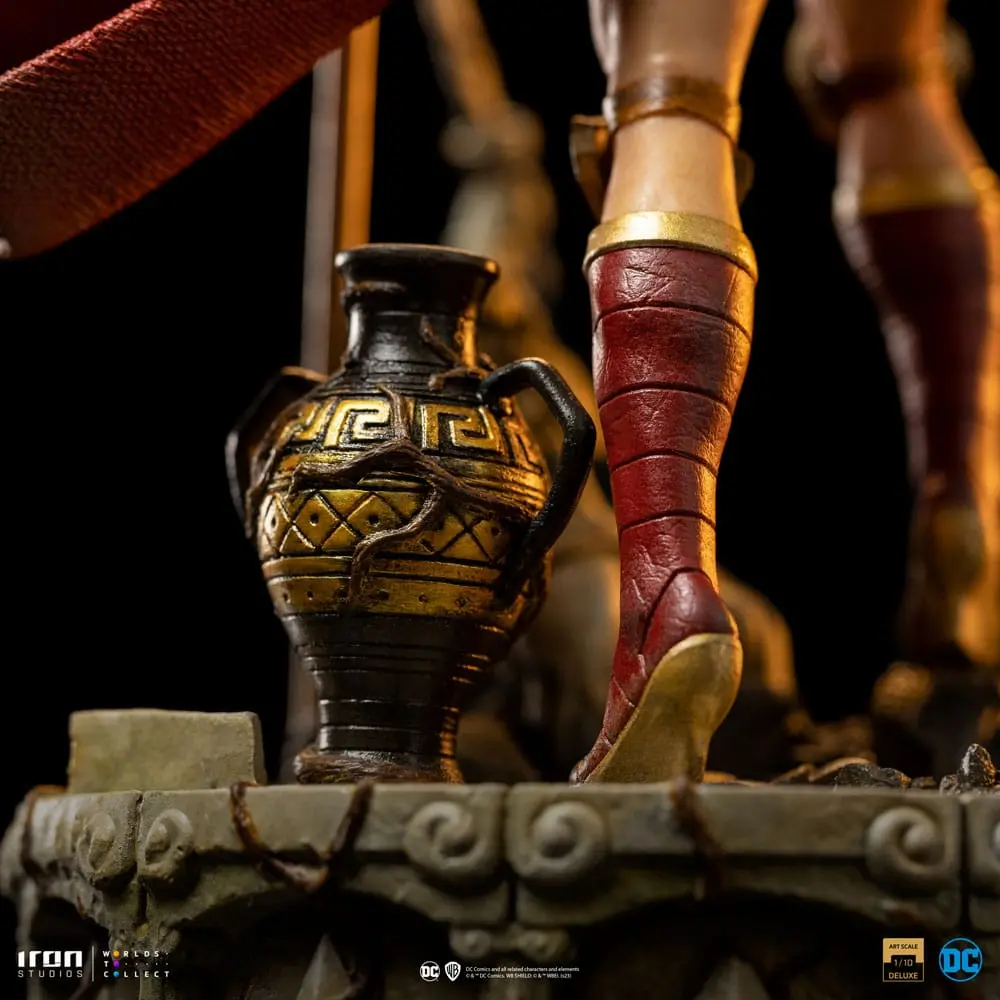 Wonder Woman Unleashed BDS Art Scale Statue 1/10 Wonder Woman 30 cm termékfotó