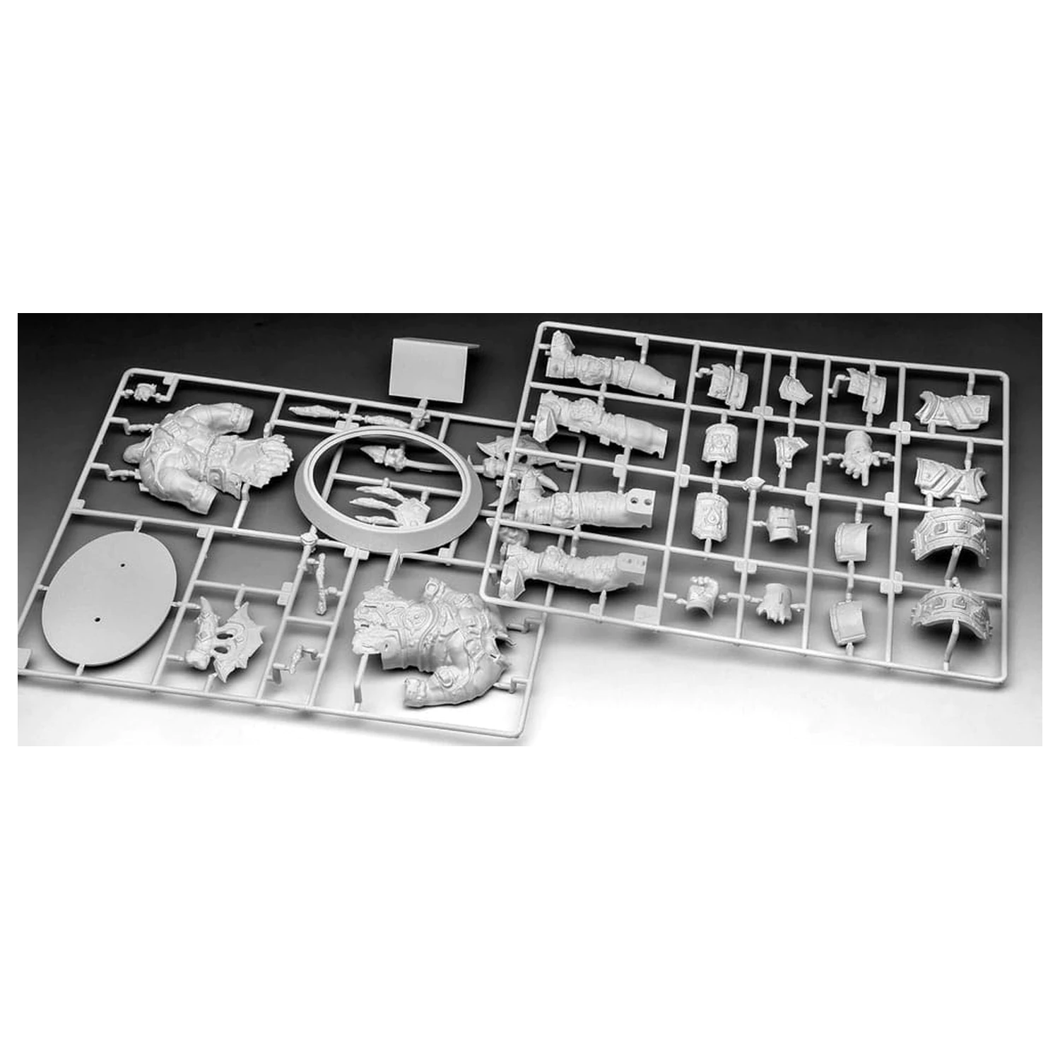 World of Warcraft Model Kit Gift Set 1/16 The Orc Thrall 13 cm product photo