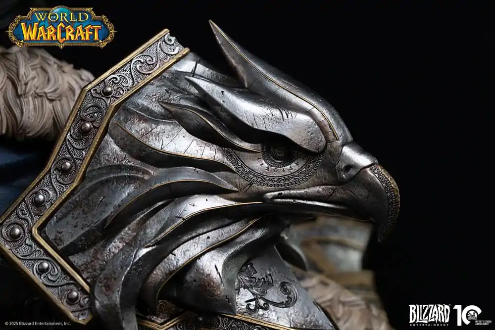 World of Warcraft Bust 1/3 Varian Wrynn 46 cm product photo
