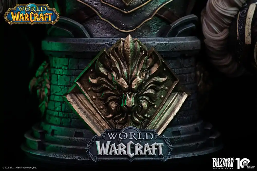 World of Warcraft Bust 1/3 Varian Wrynn 46 cm product photo