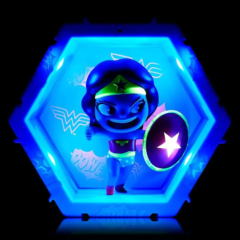 WOW! POD DC Comics Wonder Woman led figure product photo