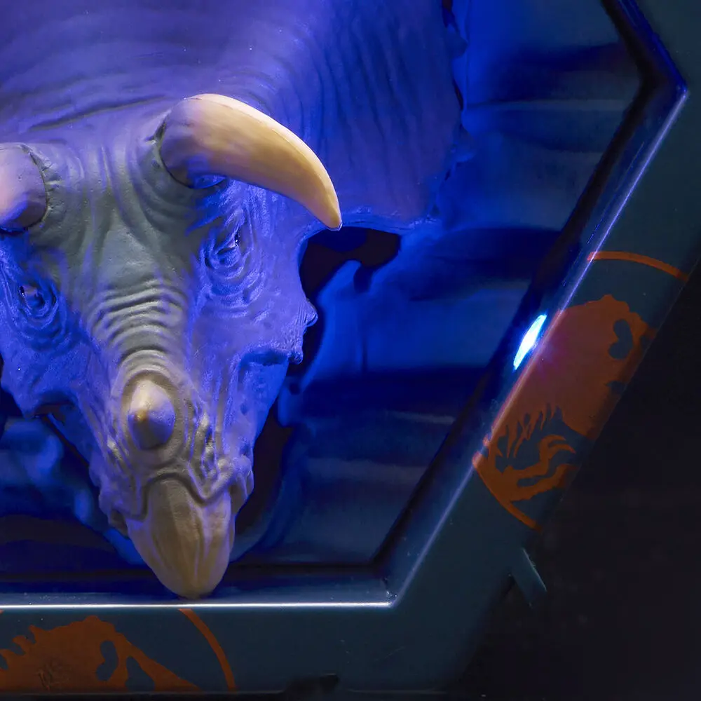 WOW! POD Jurassic World Triceratops led figure sound product photo