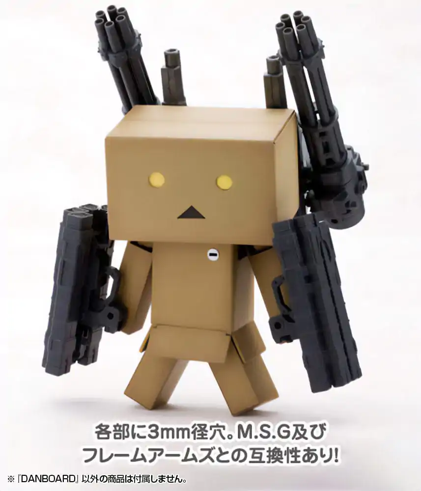 Yotsubato! Plastic Model Kit Danboard 13 cm product photo