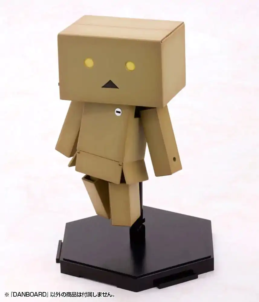 Yotsubato! Plastic Model Kit Danboard 13 cm product photo