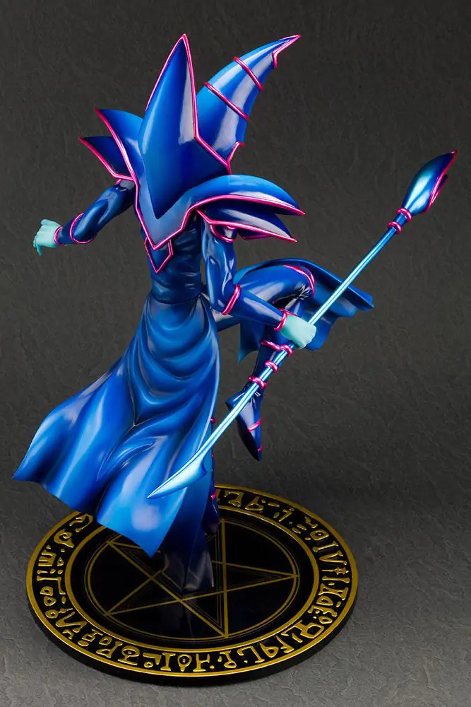 Yu-Gi-Oh! ARTFX J Statue 1/7 Dark Magician 30 cm product photo