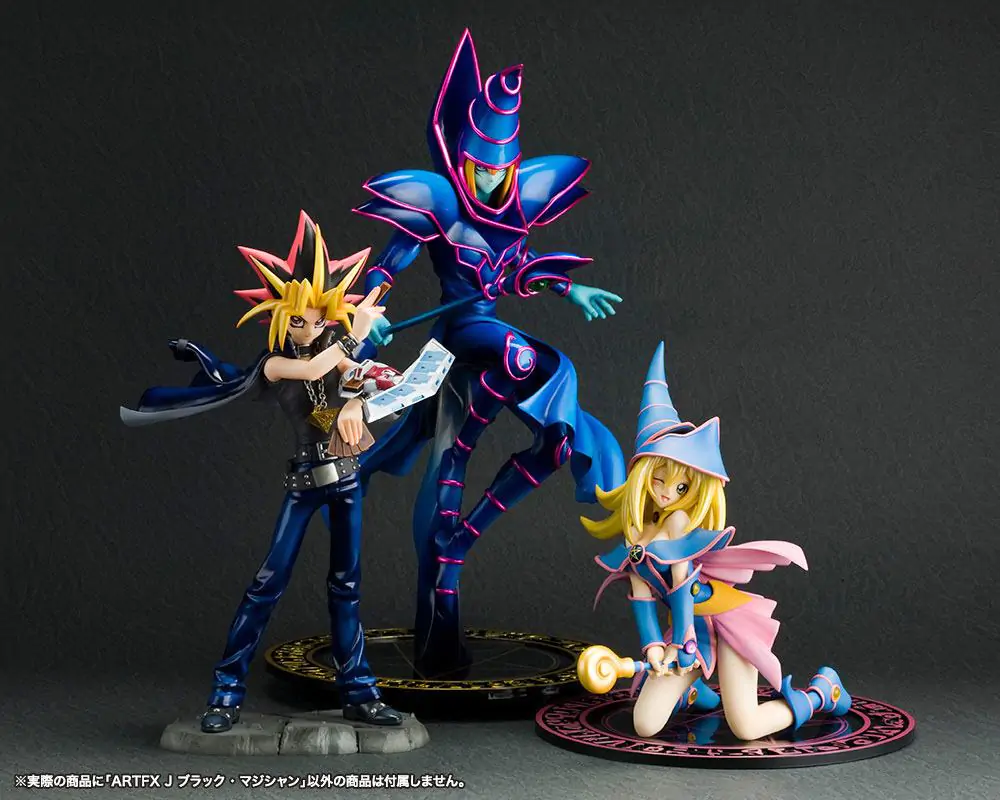 Yu-Gi-Oh! ARTFX J Statue 1/7 Dark Magician 30 cm product photo
