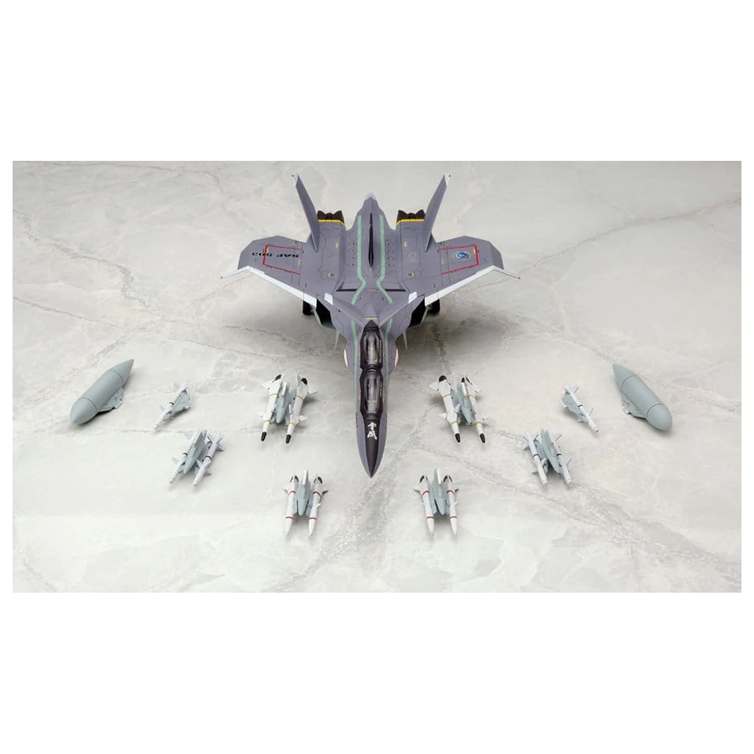 Yukikaze Fairy Air Force Tactical Reconnaissance Model Kit 1/100 FFR-31MR/D Super Sylph Yukikaze Renewal Ver. 22 cm product photo