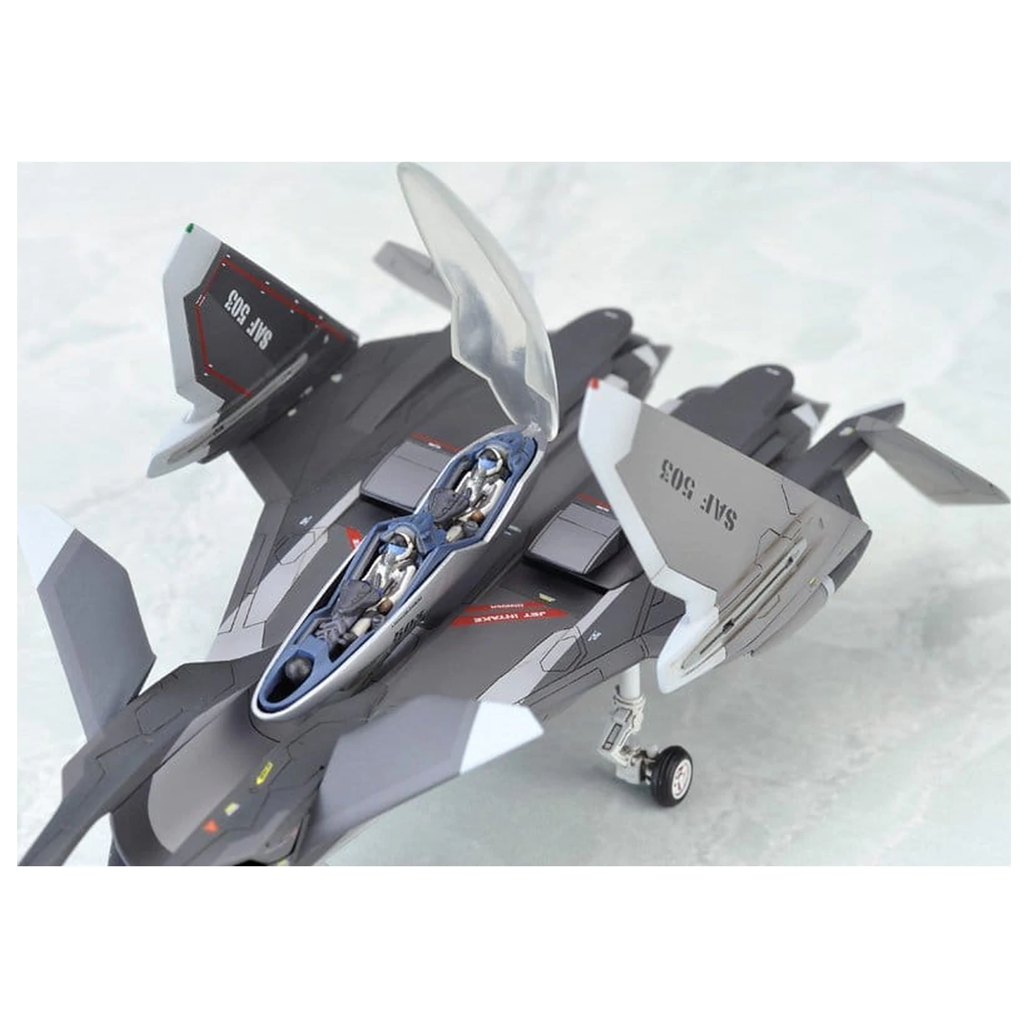 Yukikaze Fairy Air Force Tactical Reconnaissance Model Kit 1/100 FFR-41MR Mave Yukikaze Renewal Ver. 19 cm product photo