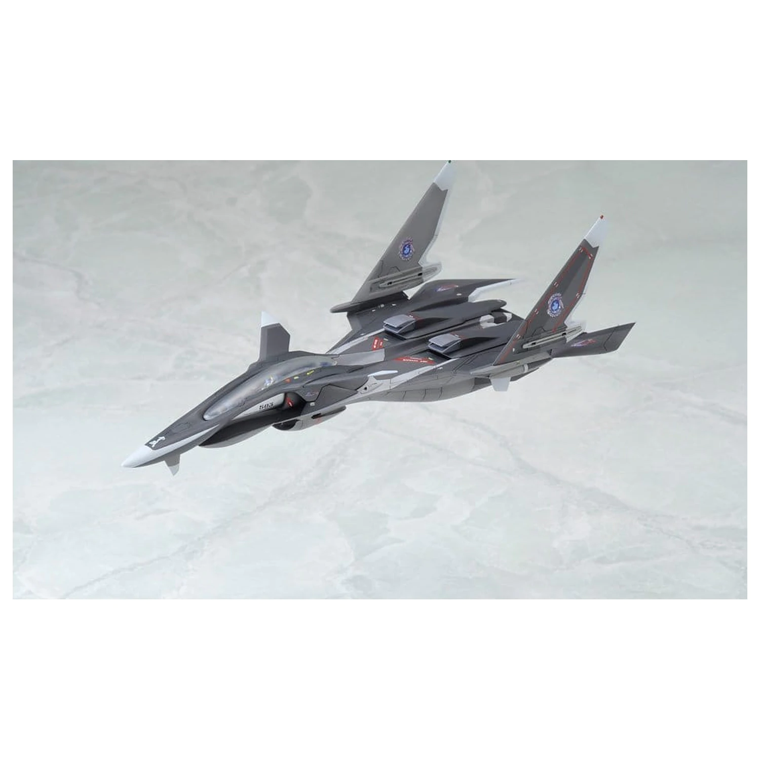 Yukikaze Fairy Air Force Tactical Reconnaissance Model Kit 1/100 FFR-41MR Mave Yukikaze Renewal Ver. 19 cm product photo