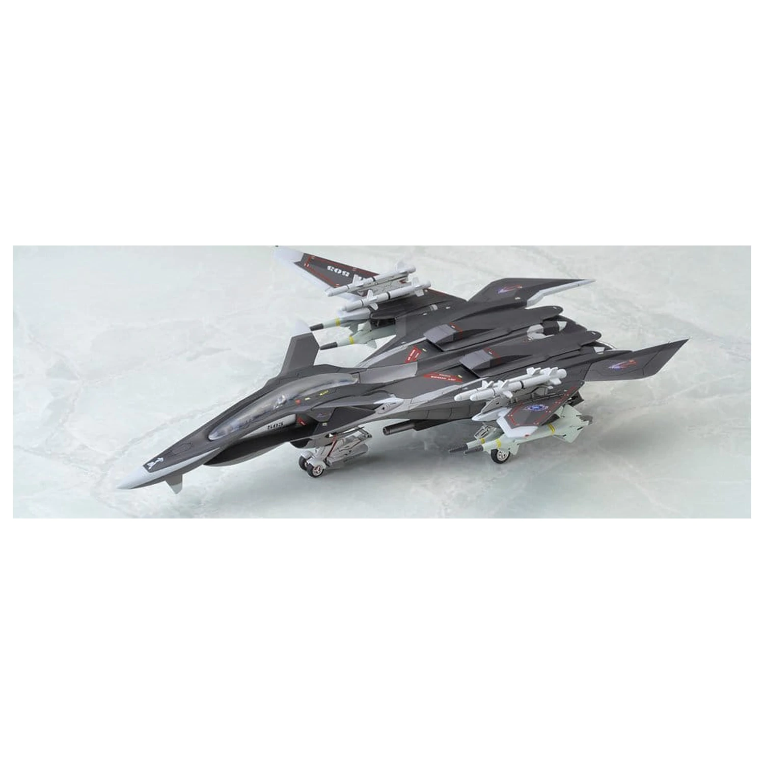 Yukikaze Fairy Air Force Tactical Reconnaissance Model Kit 1/100 FFR-41MR Mave Yukikaze Renewal Ver. 19 cm product photo