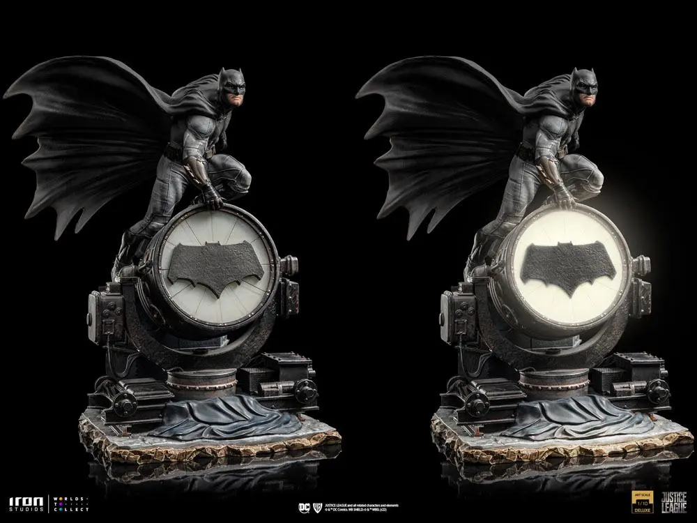 Zack Snyder's Justice League Deluxe Art Scale Statue 1/10 Batman on Batsignal 28 cm product photo