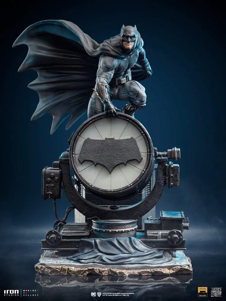 Zack Snyder's Justice League Deluxe Art Scale Statue 1/10 Batman on Batsignal 28 cm product photo