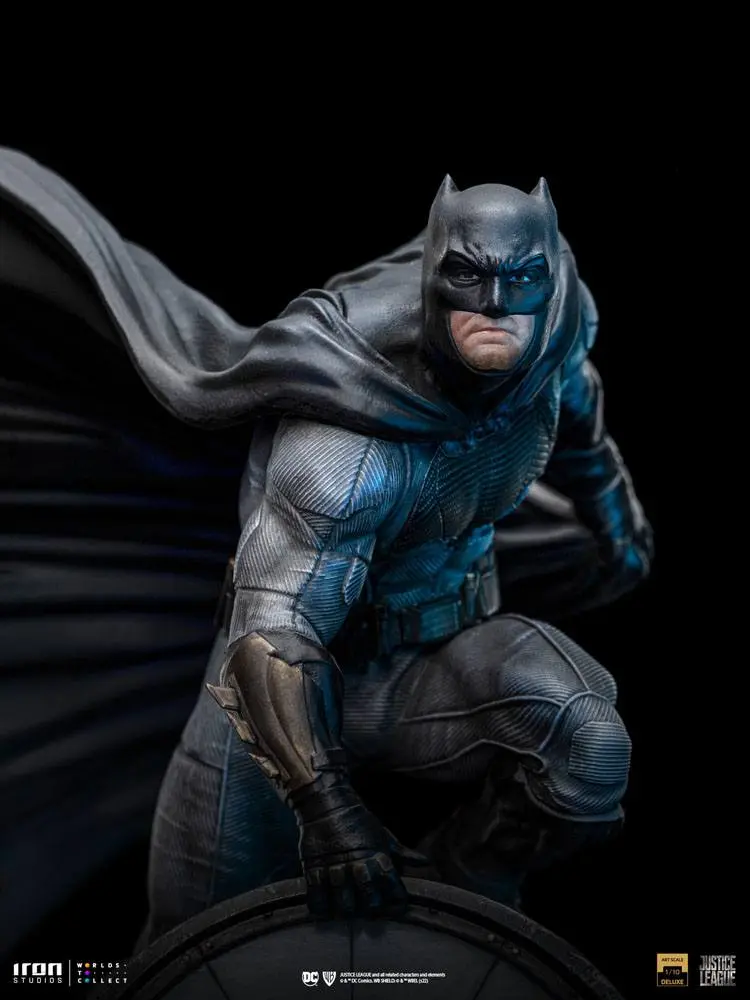 Zack Snyder's Justice League Deluxe Art Scale Statue 1/10 Batman on Batsignal 28 cm product photo