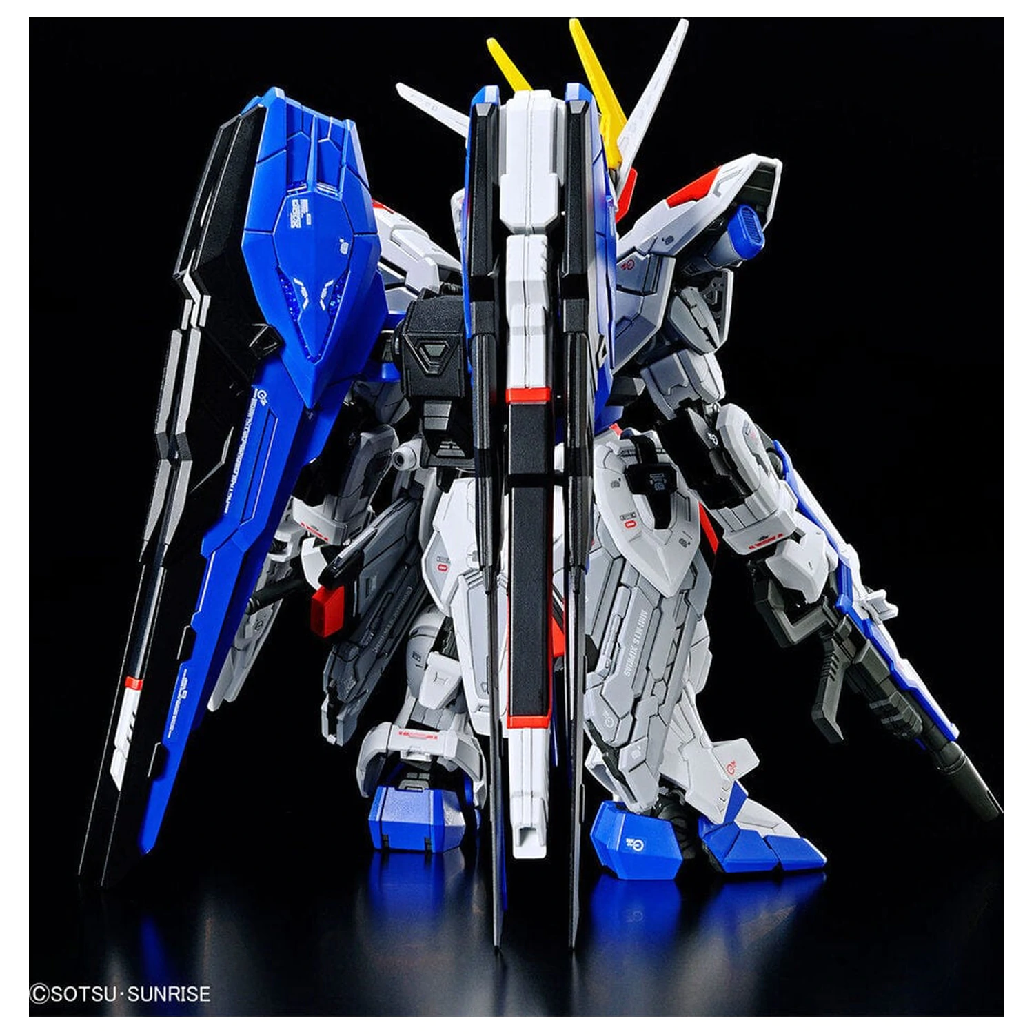 ZGMF-X10A Freedom Gundam Model kit MGSD product photo