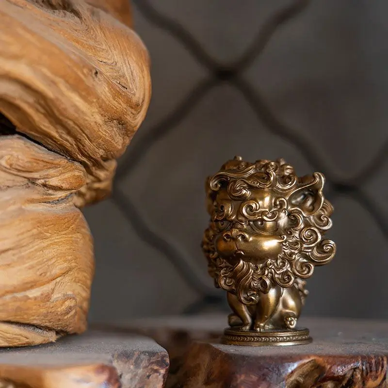 Zhelong Xu ( Guang Shu ) x Manas SUM Mythical Beast Collection Statue Pixiu 7 cm product photo