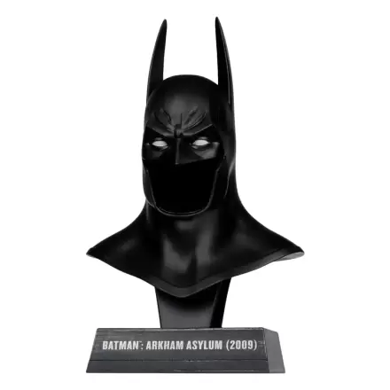 Batman: Arkham Asylum DC Direct Mini Replica 1/3 Batman Cowl 19 cm termékfotója