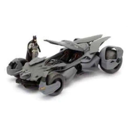 Batman v Superman Diecast Model 1/24 2016 Batmobile with figure product photo