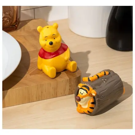 Disney Classics Salt and Pepper Shakers Winnie And Tigger product photo