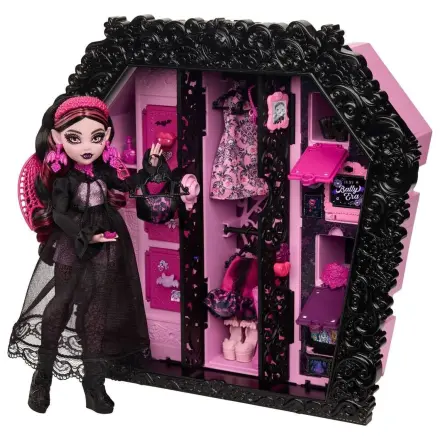 Monster High Ultimate Skulltimate Draculaura doll and wardrobe product photo