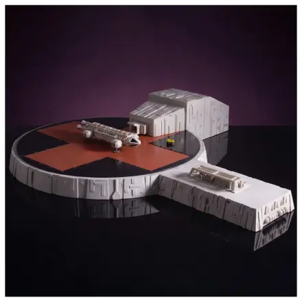 Space 1999 Playset Landing Pad (with Eagle Transporter) 46 cm product photo