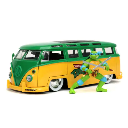 Teenage Mutant Ninja Turtles Hollywood Rides Diecast Model 1/24 1962 VW Bus with Leonardo Figur product photo